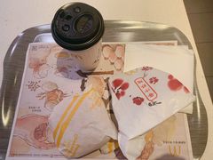 蜜汁好翅-麦当劳(新闸路店)
