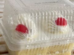 -红宝石·鲜奶小方·海派西点房(开鲁店)