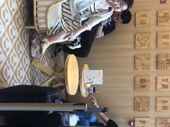 -霸王茶姬(南强街店)