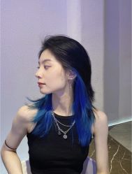 -十六番发型师事务所