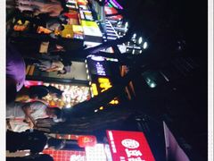 -八一好吃街·高品美食广场