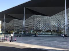 -东浩兰生上海世博展览馆