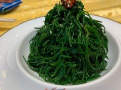 炝拌草原沙葱-德乐海蒙餐