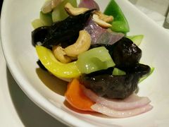-绿茵阁(体育西分店)