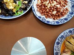 -蓝田九大碗民俗食府(蓝田店)