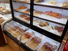 -哈尔滨小酒馆·鲜肉现穿自助烧烤(康新花园店)