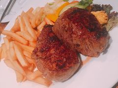 -Geneva日内瓦餐厅(西郊宝成花苑店)