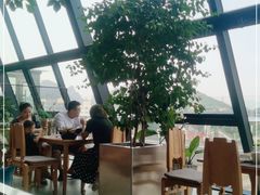 -四月吧餐厅(正阳步行街店)