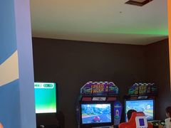 -不可思议减压馆·解压博物馆·摔碗发泄·团建定制
