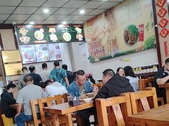 -任记七中刀削面(总店)