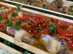 -胡须哥网红竹筒菜