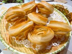 老济南油旋-闫府私房菜·百年鲁菜(恒隆店)