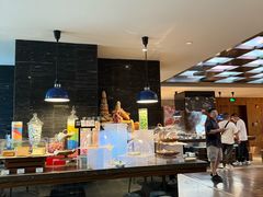 -BLU 全日制餐厅(上海安曼纳卓悦酒店)