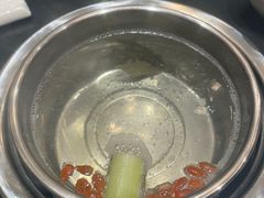 -帝皇海海鲜豆捞(桐泾商务广场店)
