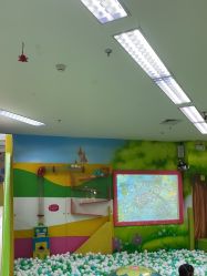 -孩子王游乐场(万达广场店)