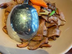 云南小炒牛肝菌-花马天堂云南餐厅 Lost Heaven(高邮路店)