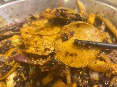 素鸡-嘎嘎鸭下巴·爆辣干锅(明教寺店)