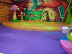 -酷洛小镇(步步高新天地购物广场店)