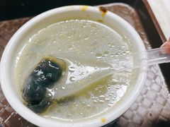 皮蛋肉饼汤-小罗子汤店(大士院总店)