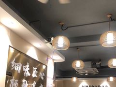 -胡须佬鸡煲四季火锅店(石厦西村直营店)