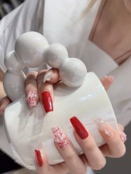 -尤米一站式美甲美睫