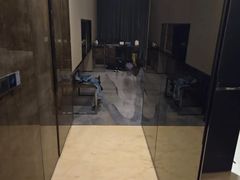 -广州天河希尔顿酒店