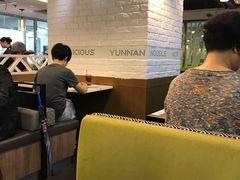 -谭仔云南米线(粉岭车站路店)