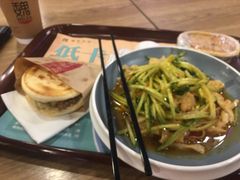 -魏家凉皮(十里河店)