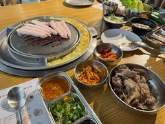 -姜虎东白丁烤肉(恒隆广场店)