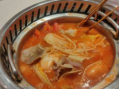 -龍歌自助小火锅(市南金茂湾店)