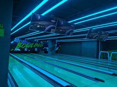 -世代星球·保龄球·镭战真人CS·团建(杨浦店)