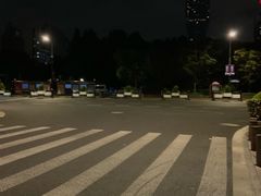-上海来福士广场