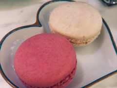 玫瑰马卡龙-PAUL LAFAYET 法式甜品(港汇广场店)