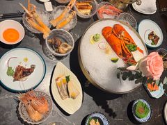 -半岛翡丽海鲜自助餐厅(观风亭店)