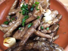 -霄汉牛三鲜湖北砂锅菜(万松园2店)