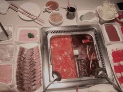 -海底捞火锅鲜切牛肉主题店(长寿路店)