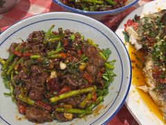 -荆九爷爆炒桥头三嫩(夫子庙店)