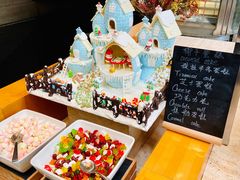 -松山湖凯悦酒店·Café自助餐厅·周末火舞秀表演