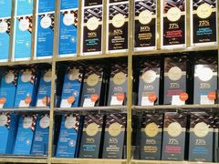 -VENCHI 闻绮(北京国贸商城店)