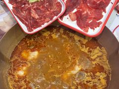 -毛辣果·贵州红酸汤牛肉火锅(西单店)