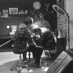 -Black Tattoo Studio