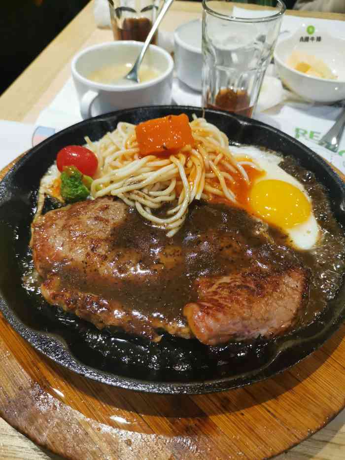 犇腾牛排(园区永旺店)-"六一去的,排队的人超级多.小朋友喜欢.