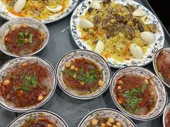 -汗腾格里·风味餐厅(新疆驻京办店)