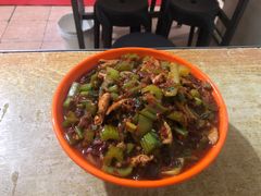 -玲玲米粉·新疆现炒米粉(大十字总店)