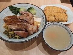 -狮头牌卤味研究所·卤味饭(花城汇南区店)