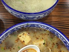 -苏生鸭血粉丝(鹿鸣路店)
