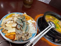 -菌之家·专业纯野生菌火锅·特色炒菌