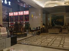 -锦龙国际酒店(天津奥体中心华苑地铁站店)