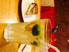 iphone_upload_pic-猫的天空之城概念书店(西塘古镇店)