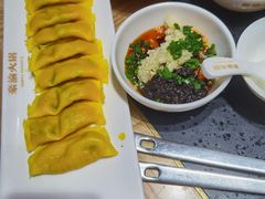 -豪渝火锅(红谷滩万达店)